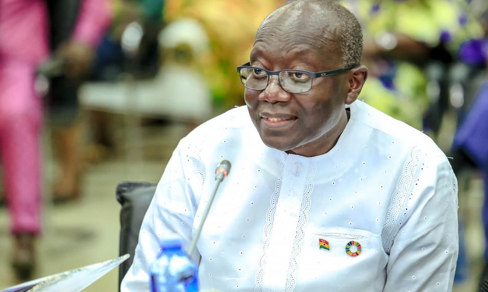 Ghana : le ministre des Finances échappe à un vote de censure – iMedias